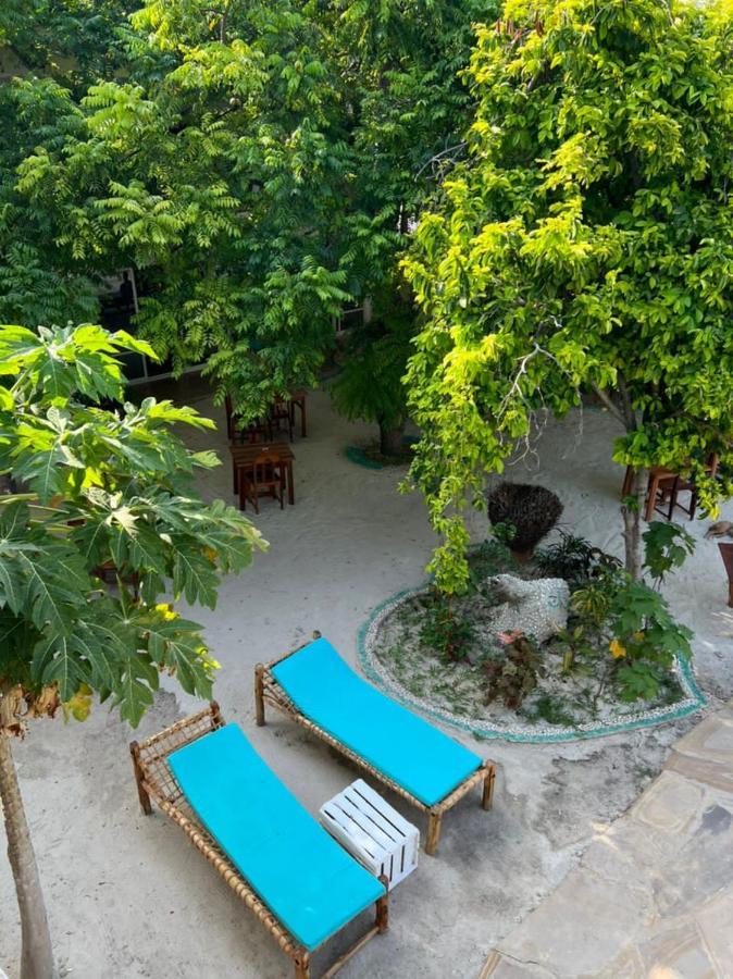 Hotel Frangi'Pwani à Paje Extérieur photo