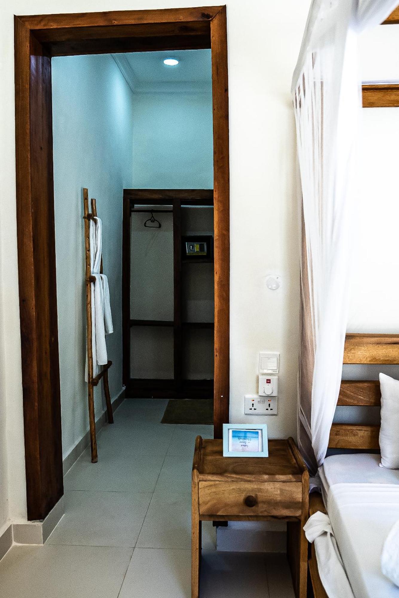 Hotel Frangi'Pwani à Paje Extérieur photo